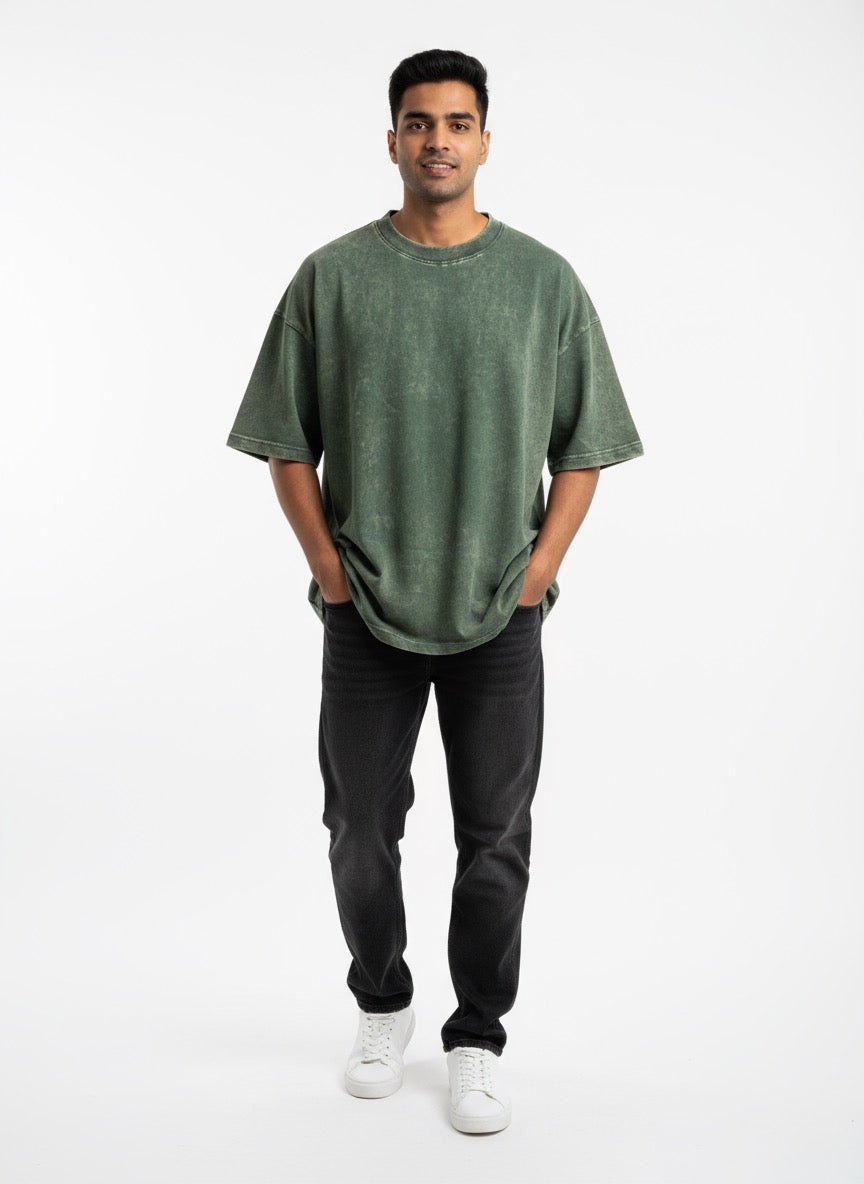 Acid washed oversized T-shirt (unisex)